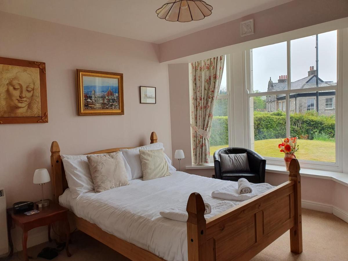 Crown Hill, Grange Over Sands Kültér fotó